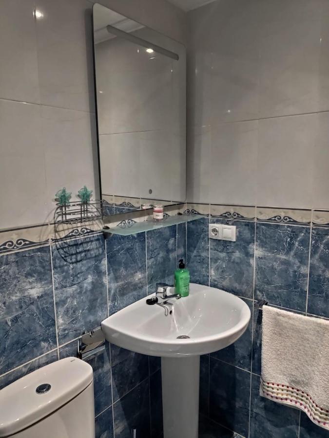 Apartamento Centrico Con Wifi Y Parking De Coche Tamano Medio Onís Buitenkant foto