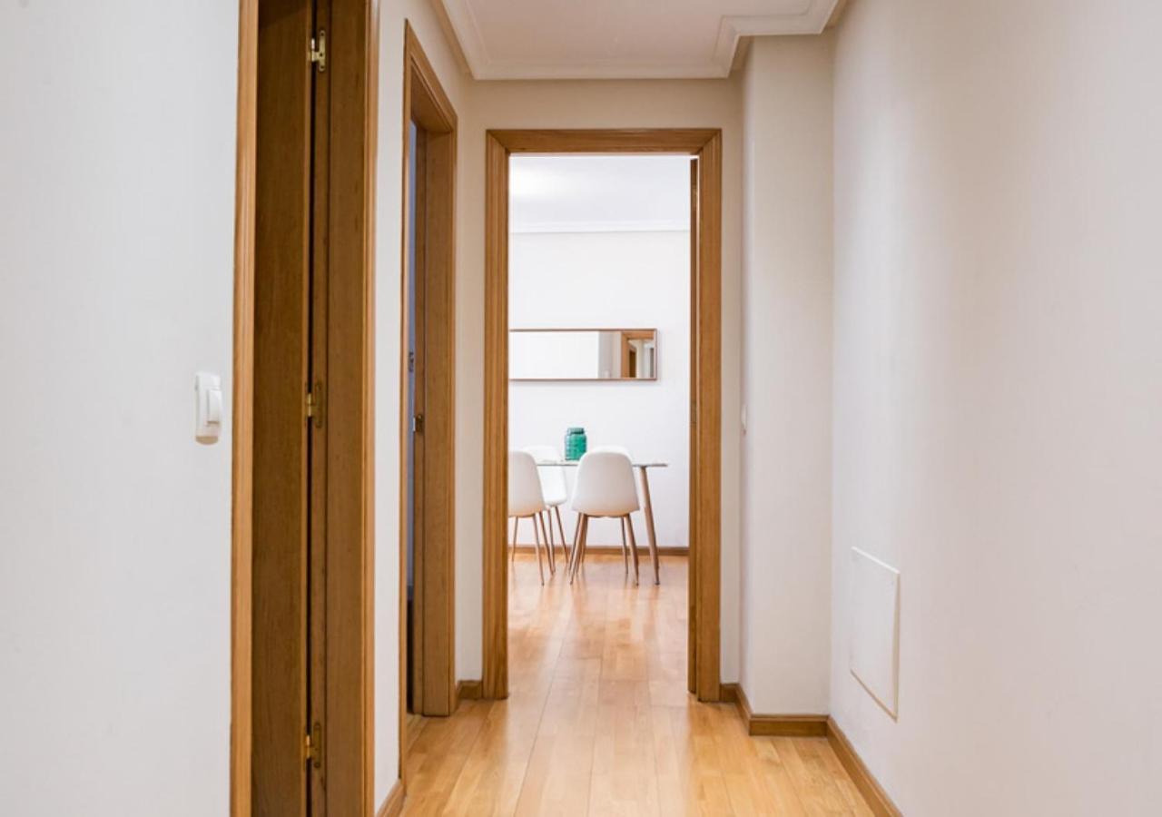 Apartamento Centrico Con Wifi Y Parking De Coche Tamano Medio Onís Buitenkant foto
