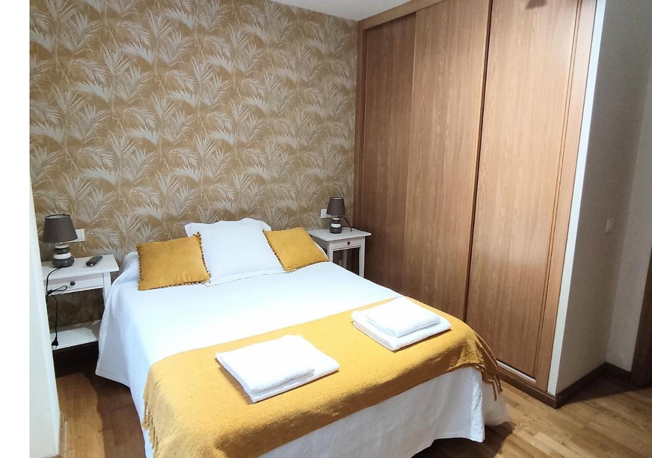 Apartamento Centrico Con Wifi Y Parking De Coche Tamano Medio Onís Buitenkant foto