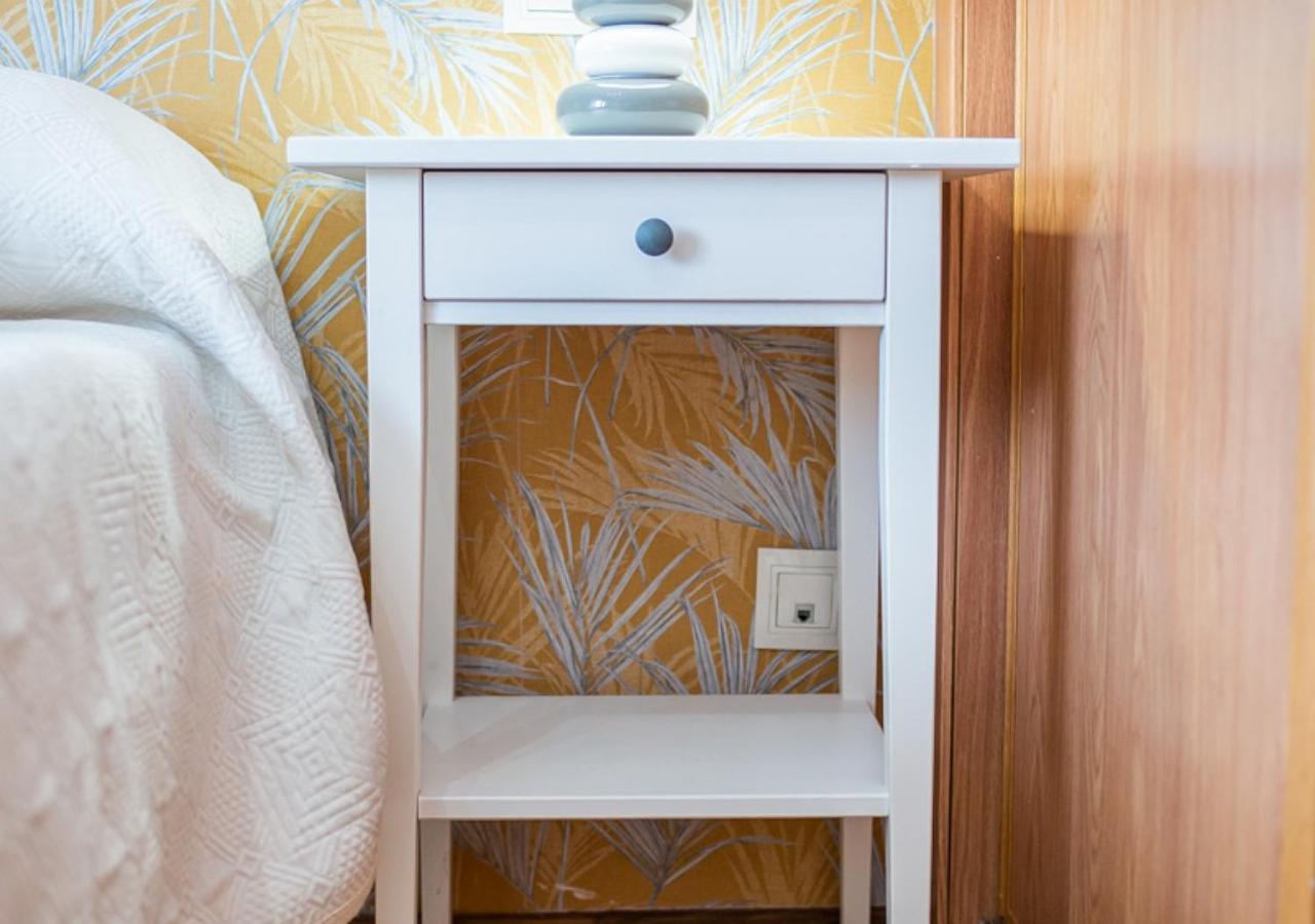 Apartamento Centrico Con Wifi Y Parking De Coche Tamano Medio Onís Buitenkant foto